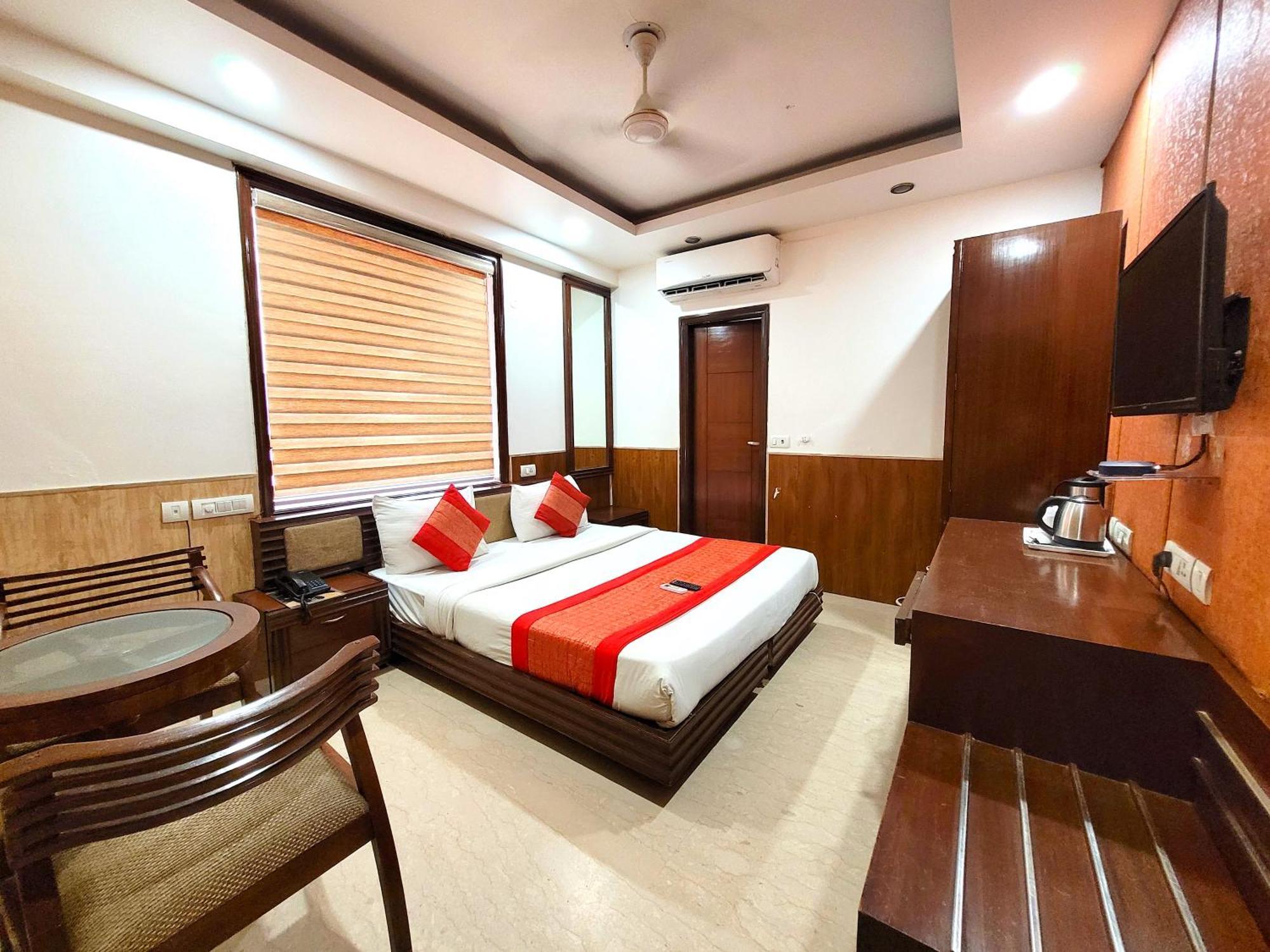 The Daanish Residency - Karol Bagh Hotel New Delhi