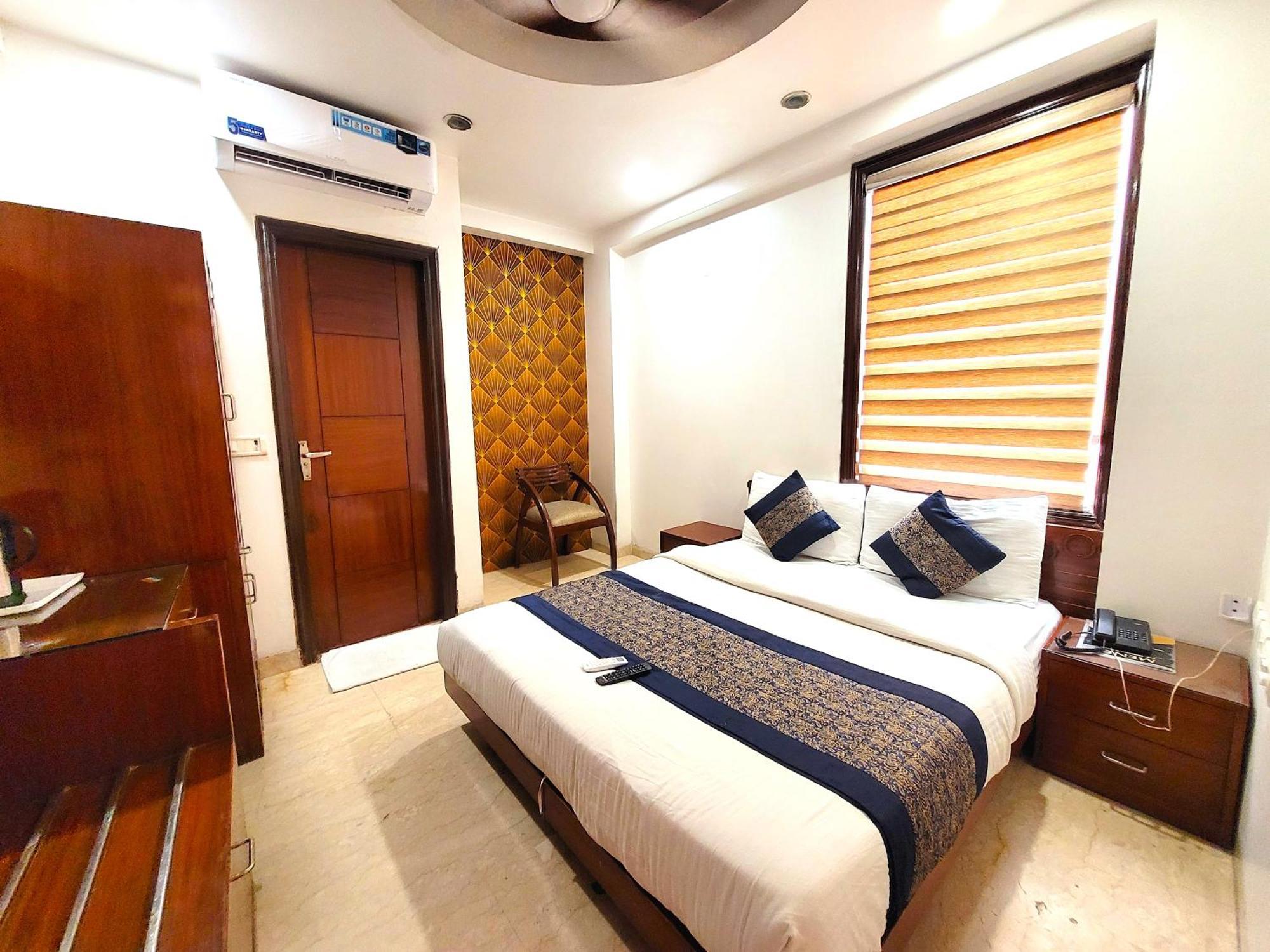 The Daanish Residency - Karol Bagh Hotel