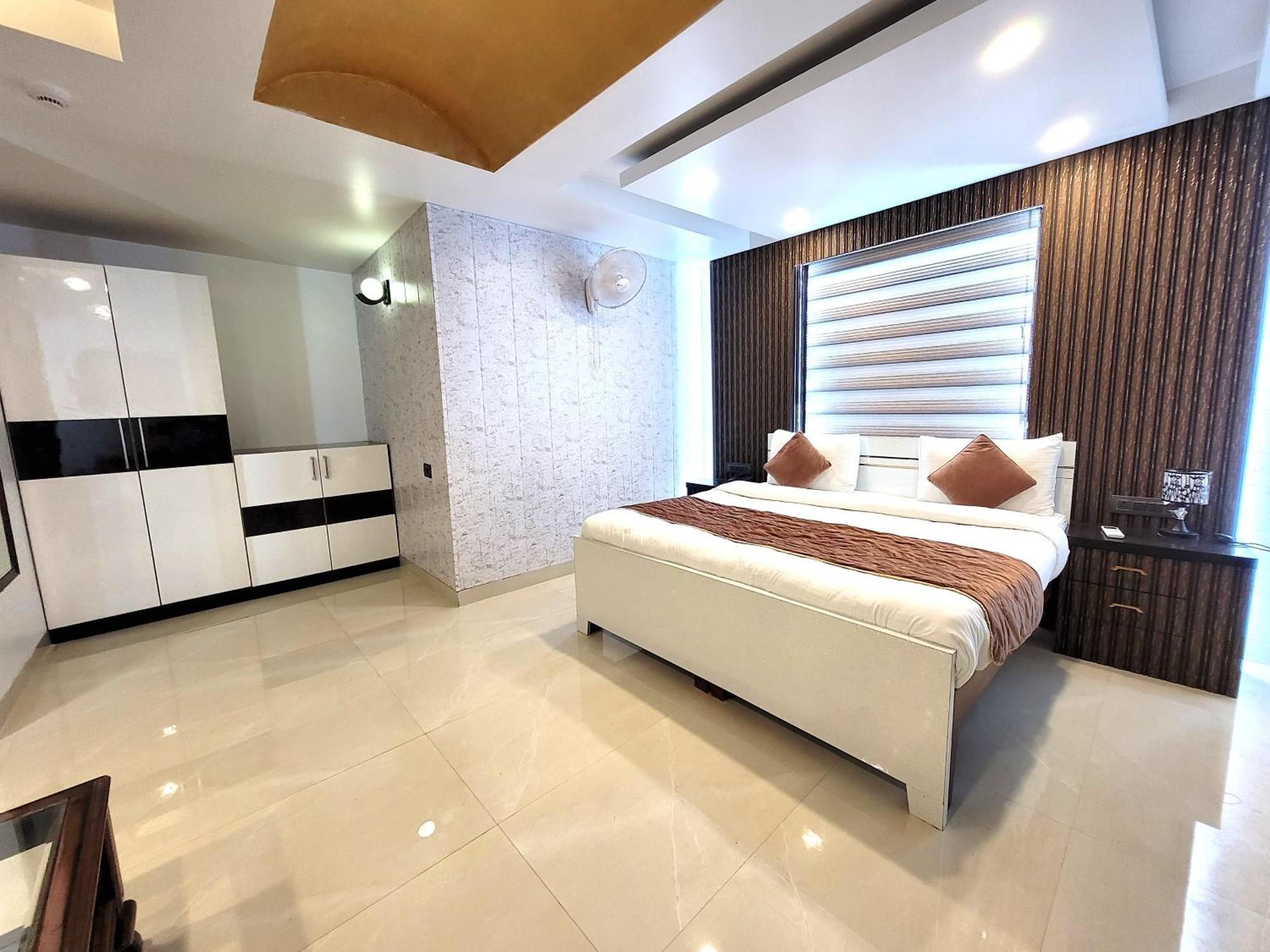 The Daanish Residency - Karol Bagh