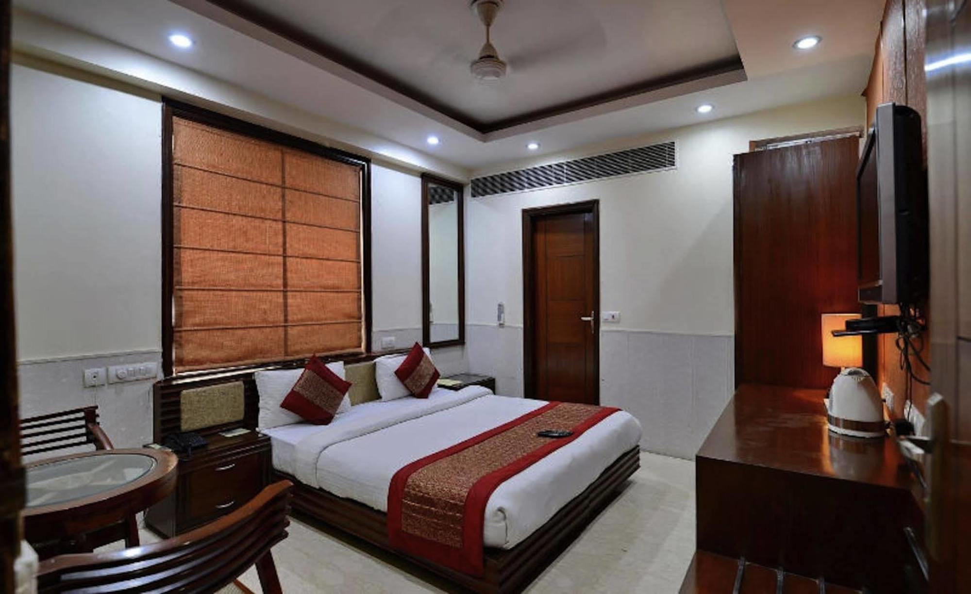 The Daanish Residency - Karol Bagh 3*